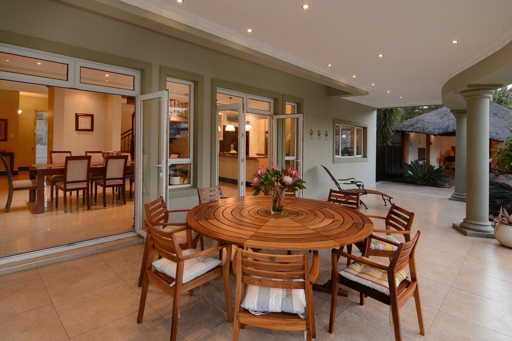Sandown Guest House Joanesburgo Exterior foto