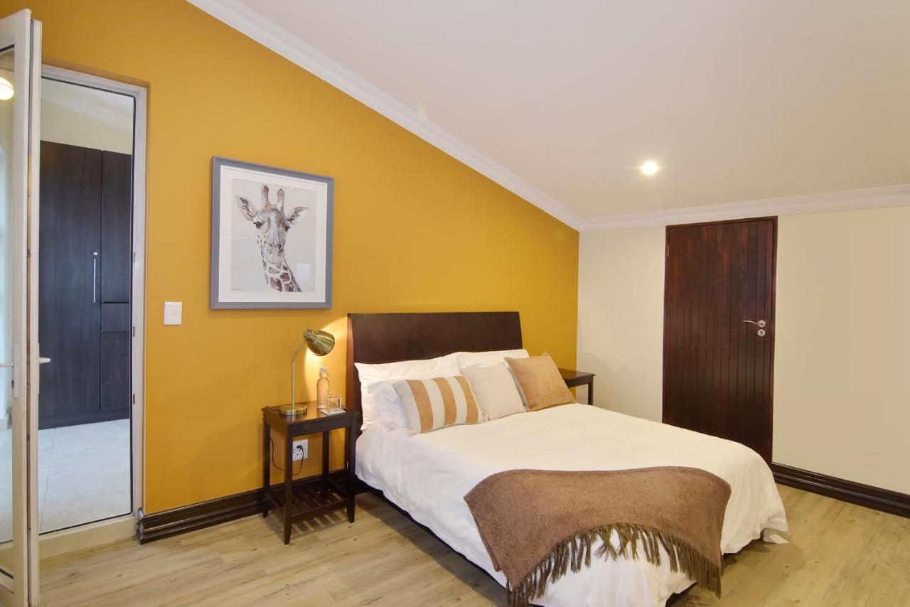 Sandown Guest House Joanesburgo Exterior foto